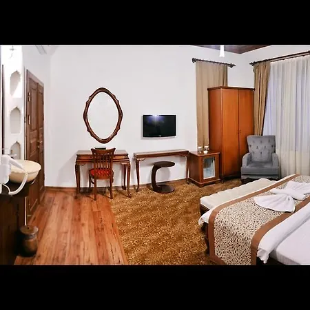 Uluhan Hotel